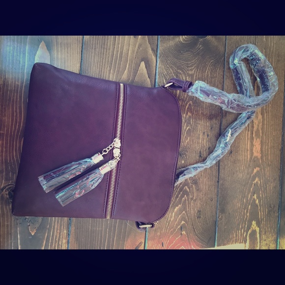 Handbags - Burgundy Crossbody bag